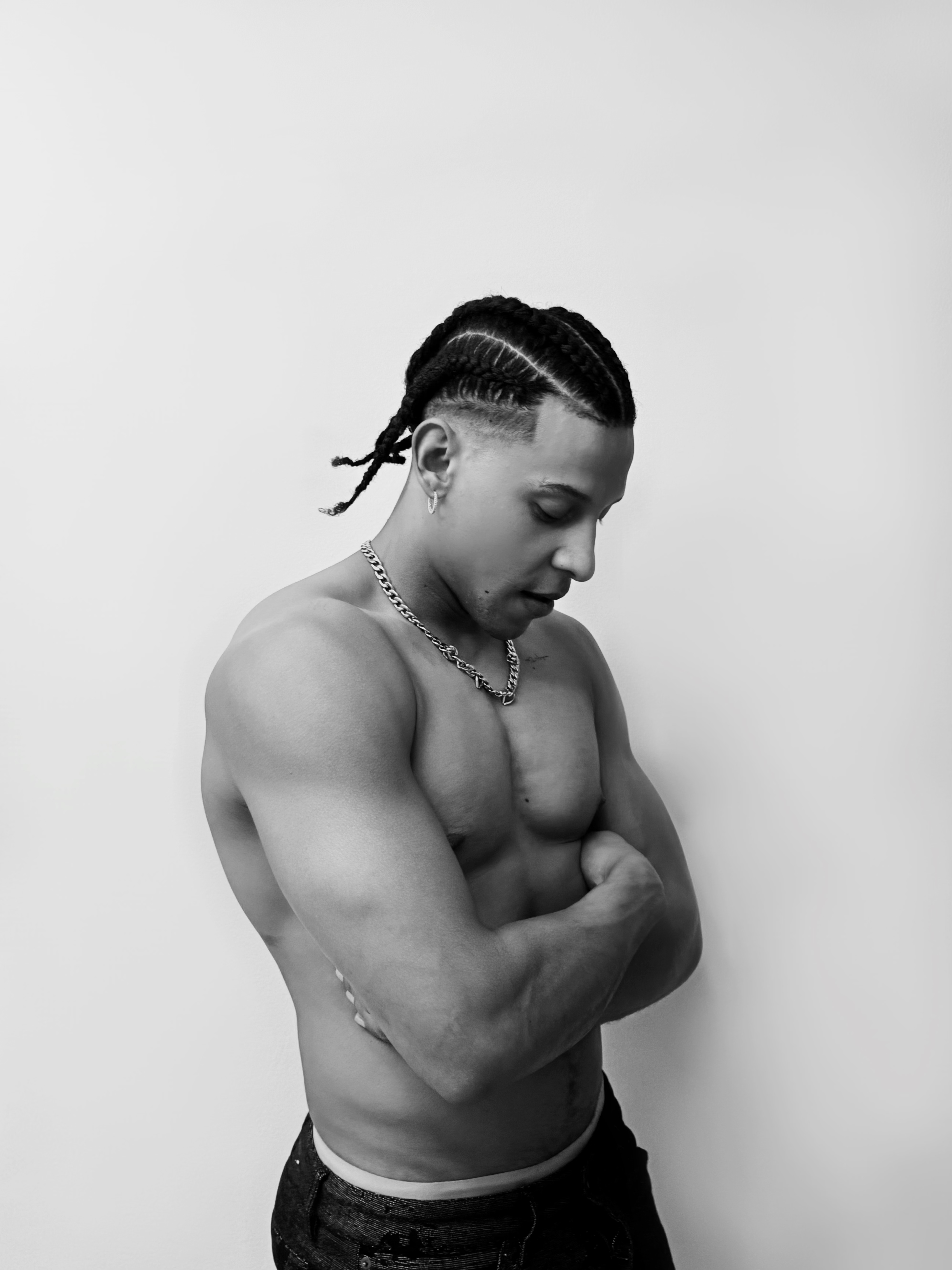 Bryanvaron playlist cover