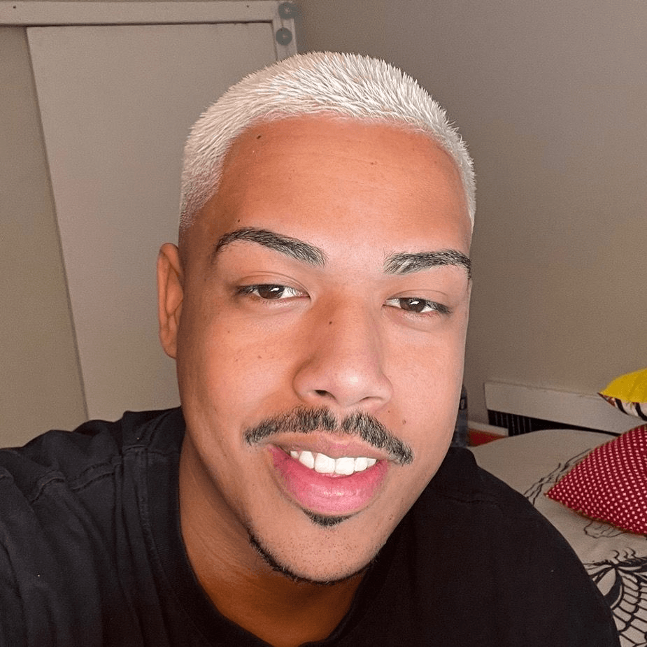 Leleolopezz playlist cover